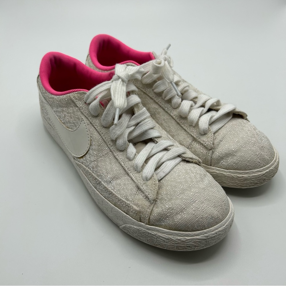 Nike Blazer Low Textile Trainers Size 9